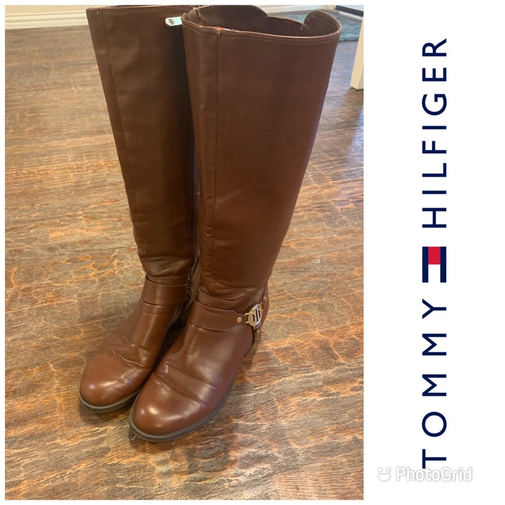 Geneo Tall Riding Boot -Has gold TH on the sides. - Picture 2 of 12